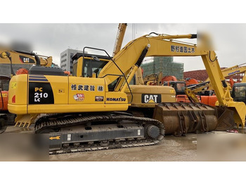 Máy xúc bánh xích KOMATSU PC210LC-8