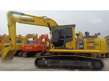 Máy xúc bánh xích KOMATSU PC240