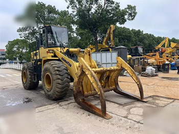 Máy xúc lật bánh lốp KOMATSU WA320
