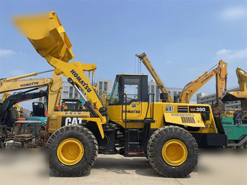 Máy xúc lật bánh lốp KOMATSU WA380-3