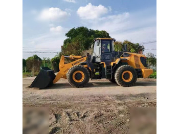 Máy xúc lật bánh lốp LIUGONG