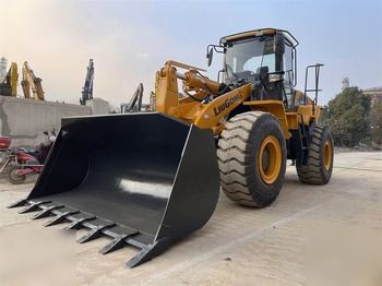 Máy xúc lật bánh lốp LIUGONG