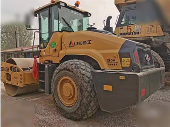 : ảnh tiêu đề trên trang