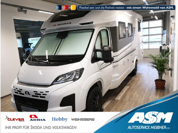 Xe cắm trại bán tích hợp ADRIA Coral
