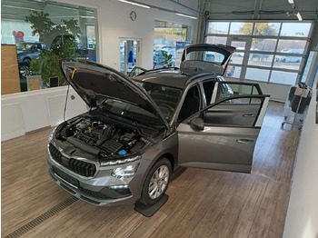 SUV Skoda Kamiq 130 Jahre 1,5TSI DSG*AHK*ACC*LED*R-KAM*PDC: hình 2 SUV Skoda Kamiq 130 Jahre 1,5TSI DSG*AHK*ACC*LED*R-KAM*PDC: hình 2