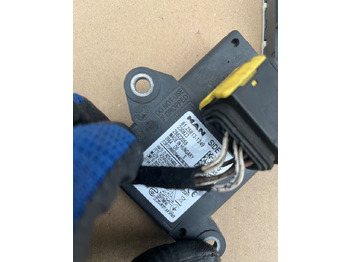 Phụ tùng cho Xe tải Radar boczny MAN TG3 TGX nowy model sensor: hình 4 Phụ tùng cho Xe tải Radar boczny MAN TG3 TGX nowy model sensor: hình 4