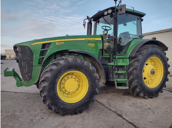 Máy cày JOHN DEERE 8030 Series