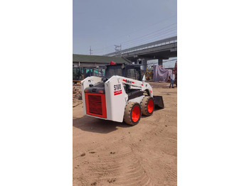 Máy xúc lật đa năng BOBCAT S160