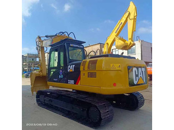 Máy xúc CATERPILLAR 320D