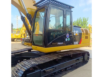 Máy xúc CATERPILLAR 320D