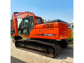 Máy xúc DOOSAN