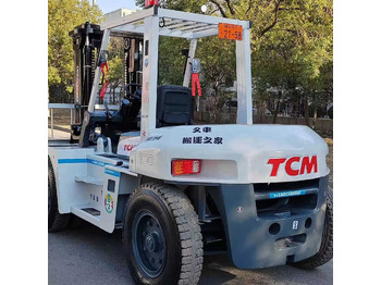 Xe nâng TCM
