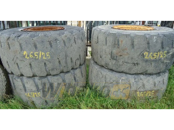 Máy xúc lật bánh lốp