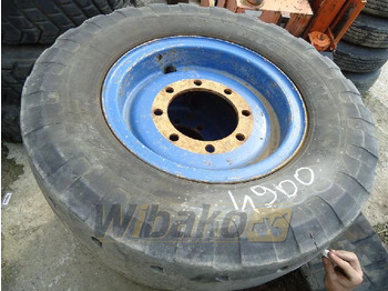 Máy xúc lật bánh lốp