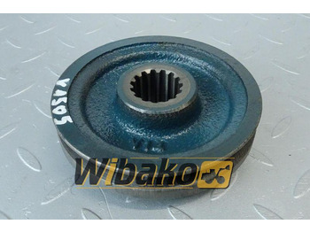 Động cơ và các bộ phận KUBOTA