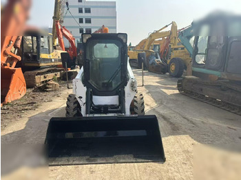 Máy xúc lật đa năng BOBCAT S550