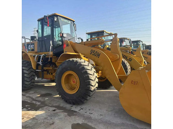 Máy xúc lật bánh lốp CATERPILLAR 950H