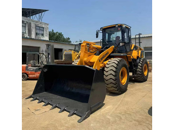 Máy xúc lật bánh lốp LIUGONG