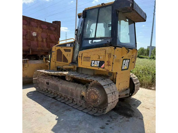 Máy ủi CATERPILLAR D6D