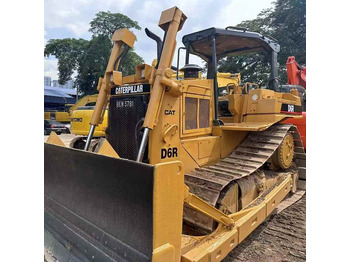 Máy ủi CATERPILLAR D6D