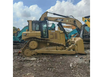 Máy ủi CATERPILLAR D6D