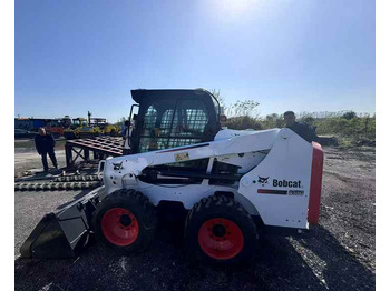 Máy xúc lật đa năng BOBCAT S550