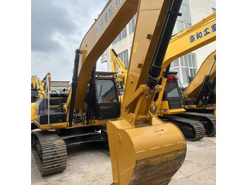 Máy xúc bánh xích CATERPILLAR 320D