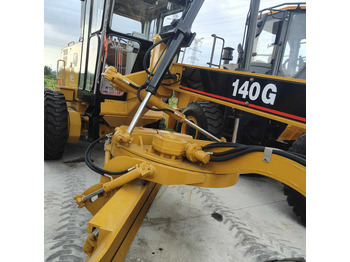 Máy san CATERPILLAR 140H