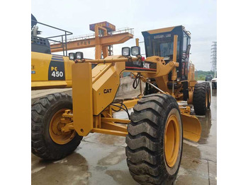 Máy san CATERPILLAR 140H