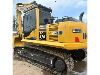 Máy xúc bánh xích KOMATSU PC210