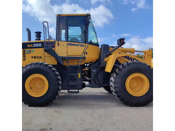 Máy xúc lật bánh lốp KOMATSU WA380-3