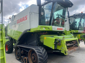 Máy gặt đập CLAAS Lexion
