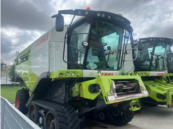 Máy gặt đập CLAAS Lexion 760