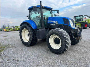 Máy cày NEW HOLLAND T7.200