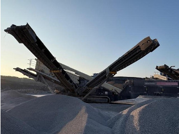 Máy sàng McCLOSKEY