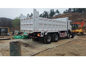 Xe ben HINO HINO 700: hình 2