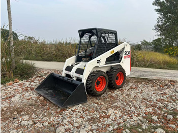 Máy xúc lật đa năng BOBCAT S130