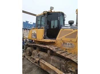 Máy ủi KOMATSU D65