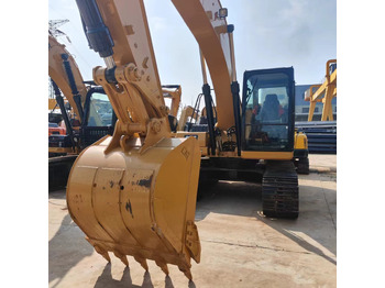 Máy xúc bánh xích CATERPILLAR 320GC