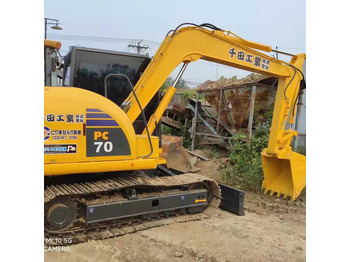Máy xúc bánh xích KOMATSU PC70