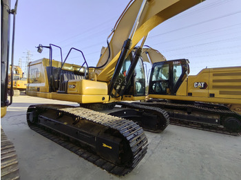 Máy xúc bánh xích CATERPILLAR 330GC