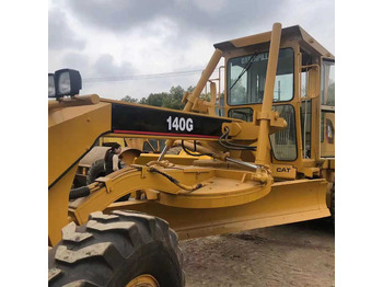 Máy san CATERPILLAR 140H