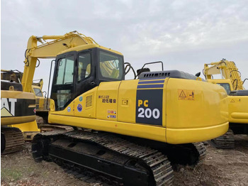 Máy xúc bánh xích KOMATSU PC200-7