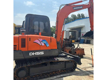 Máy xúc DOOSAN DH55