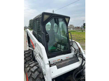 Máy xúc lật đa năng USED BOBCAT S160 Skid-steer Loader Bobcat S160 Carry Sweeper with Very Good Performance Is for Sale at a Low Price. [ Copy ]: hình 2