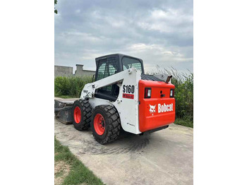 Máy xúc lật đa năng USED BOBCAT S160 Skid-steer Loader Bobcat S160 Carry Sweeper with Very Good Performance Is for Sale at a Low Price. [ Copy ]: hình 5