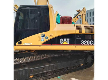 Máy xúc CATERPILLAR 320CL