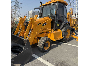 Máy xúc trước múc sau JCB 3CX