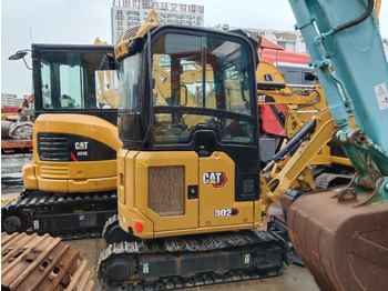 Máy xúc mini CATERPILLAR 302