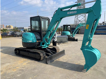 Máy xúc mini KOBELCO